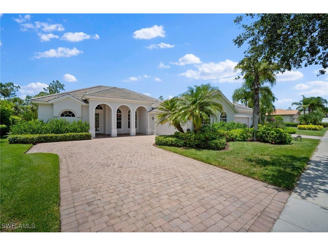 8884 Mustang Island Circle Naples FL 34113 225046616 image2