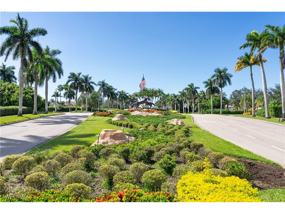 8884 Mustang Island Circle Naples FL 34113 225046616 image36