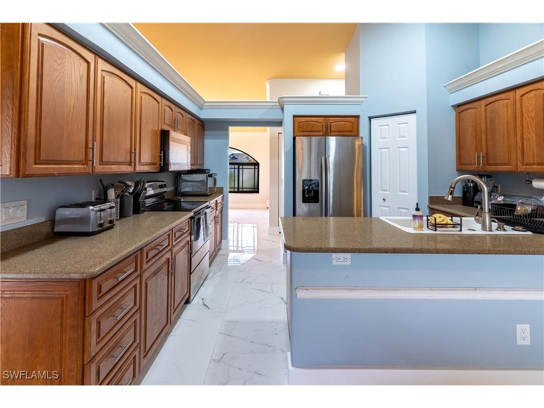 8896 Bracken Way Fort Myers FL 33908 225013412 image6