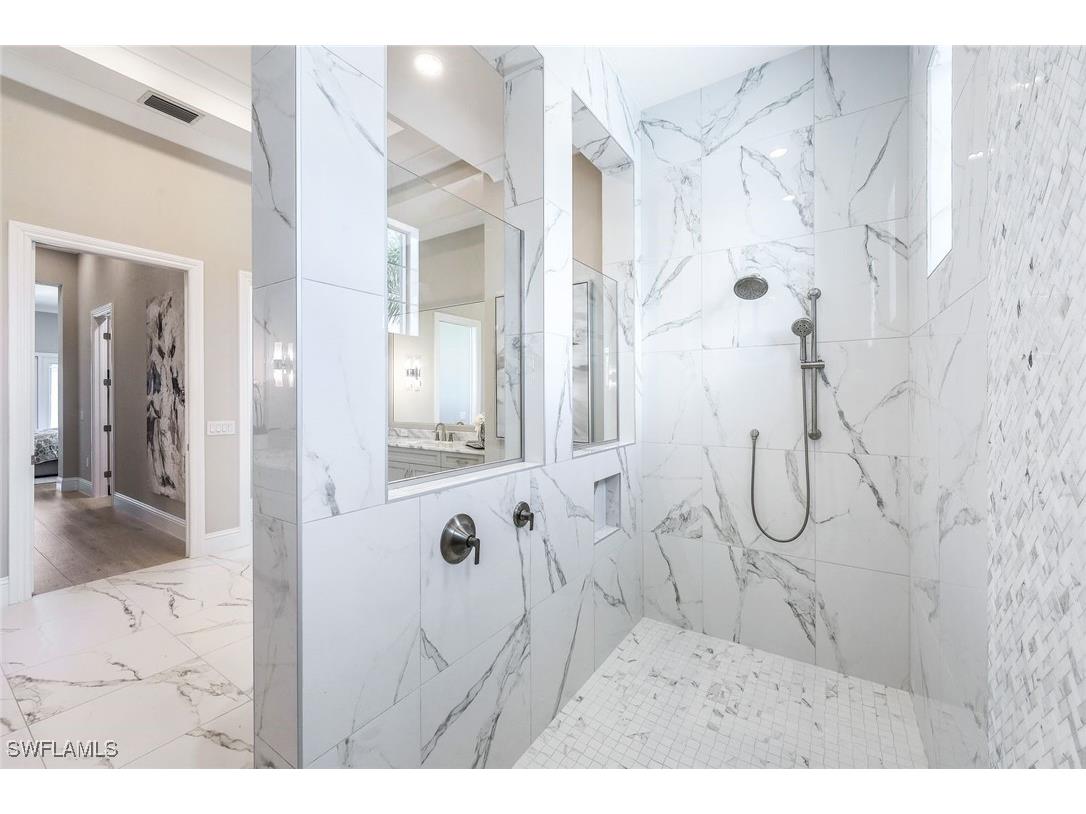 8903 Nevis Way Naples FL 34112 224087864 image10