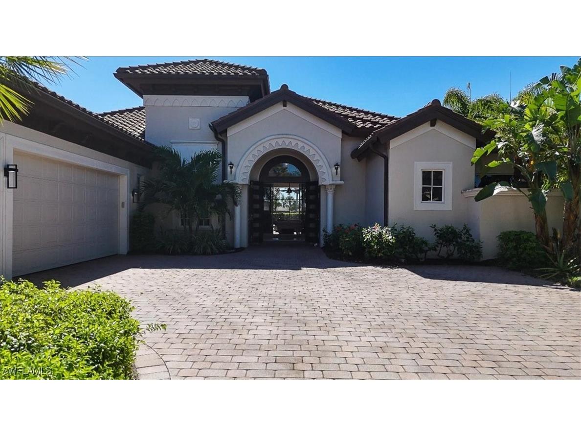 8910 Shenendoah Circle Naples FL 34113 225024866 image1