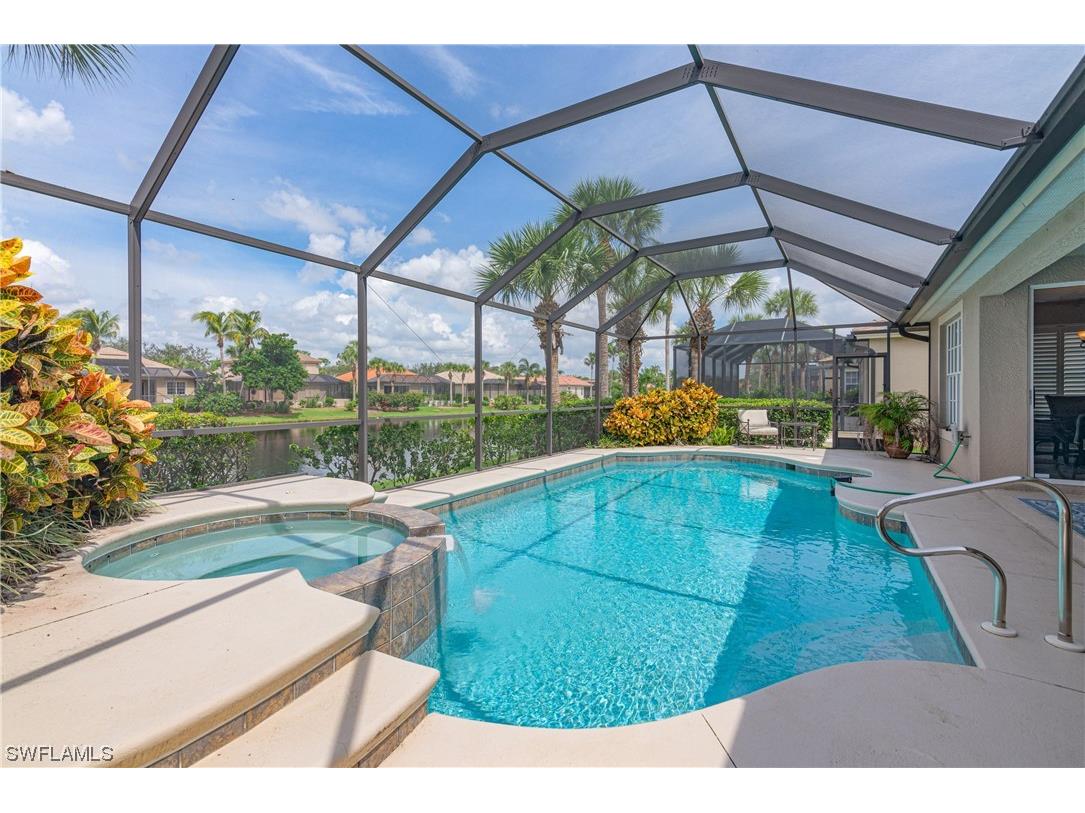 8934 Crown Colony Boulevard Fort Myers FL 33908 223038432 image1