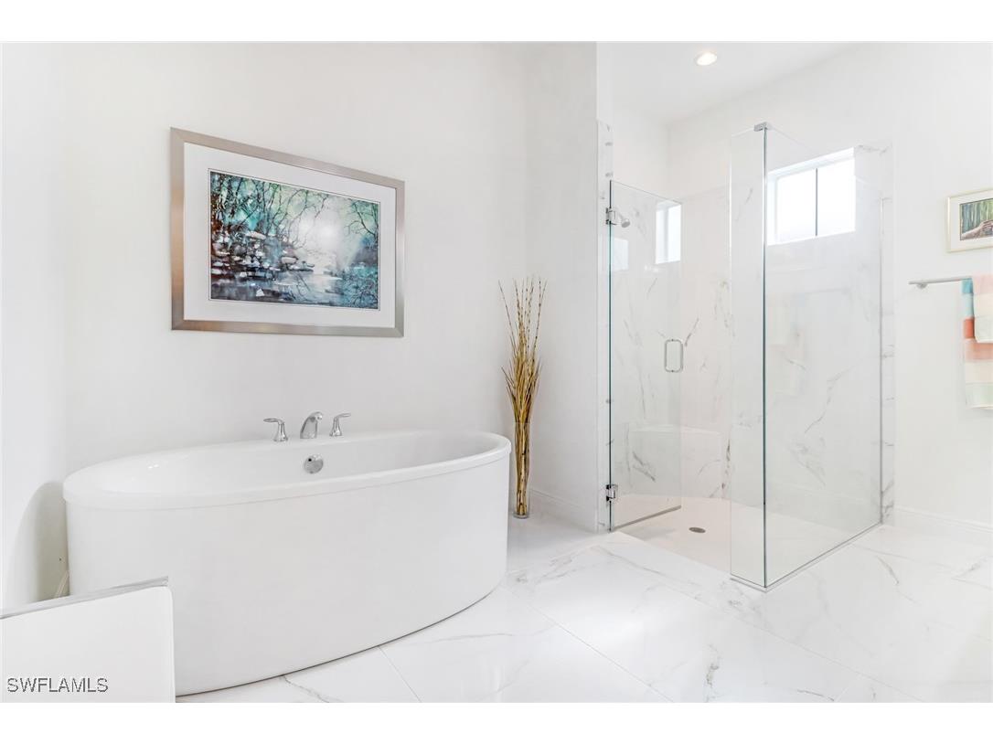 8944 Saint Lucia Drive #101 Naples FL 34114 224102252 image11