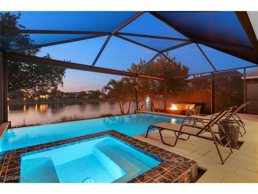 8949 Mustique Lane Naples FL 34114 225014489 image1