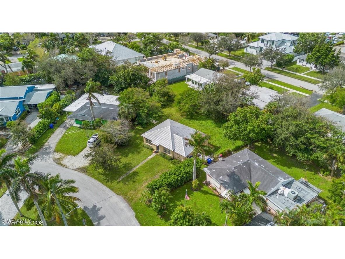 895 11th Street N Naples FL 34102 225047080 image6