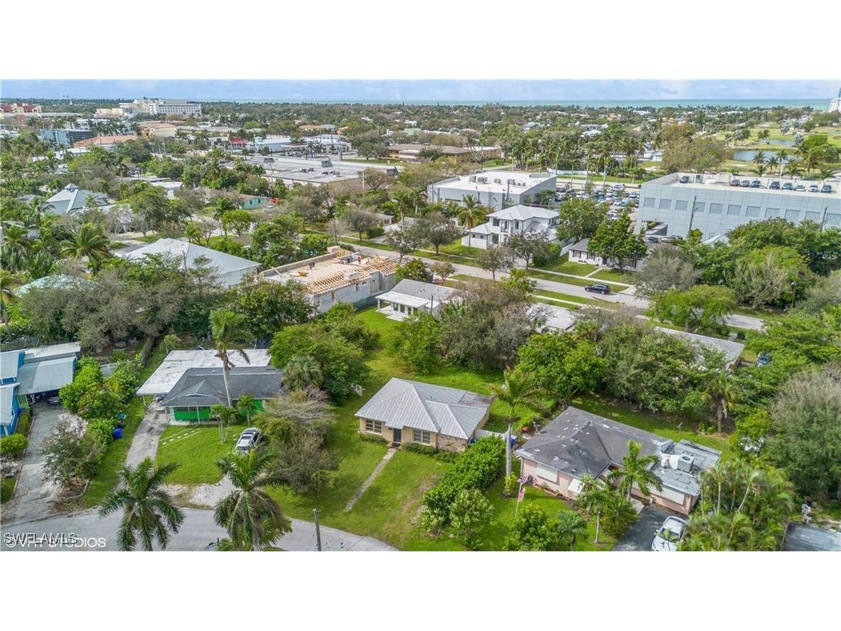 895 11th Street N Naples FL 34102 225047080 image7