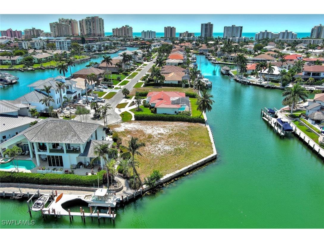 895 Banyan Court Marco Island FL 34145 225040088 image7