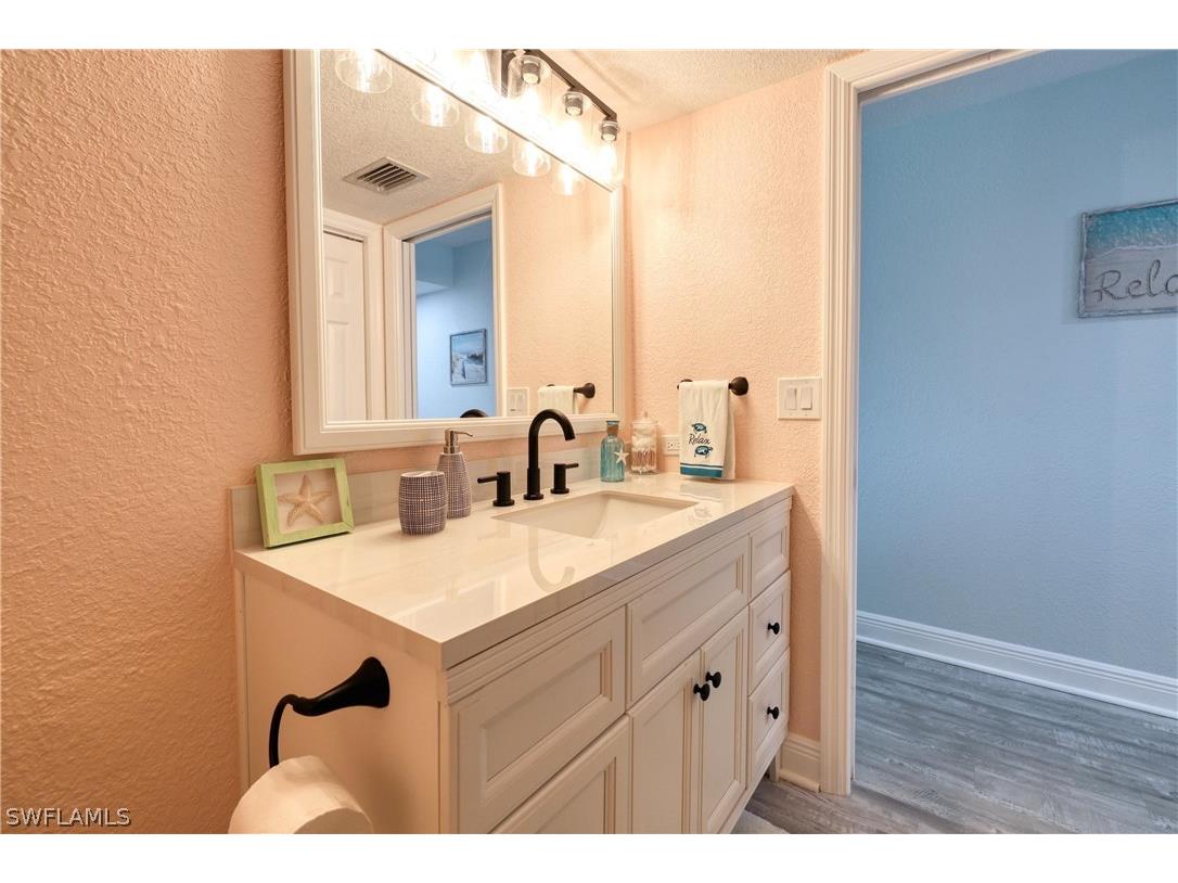 898 Buttonwood Drive #104 Fort Myers Beach FL 33931 224046504 image15