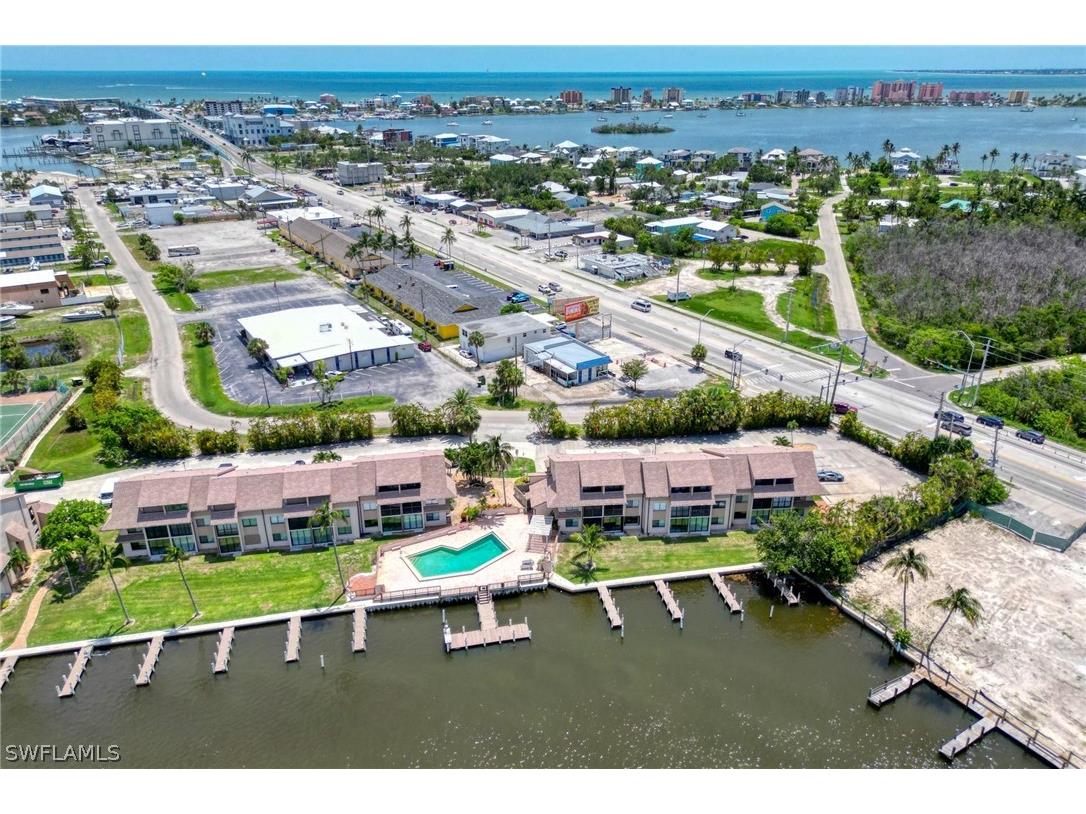 898 Buttonwood Drive #104 Fort Myers Beach FL 33931 224046504 image25