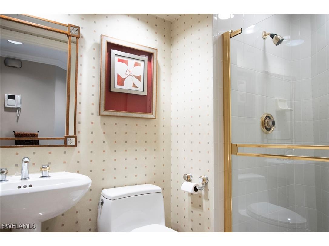 8990 Bay Colony Drive #1002 Naples FL 34108 225051004 image17