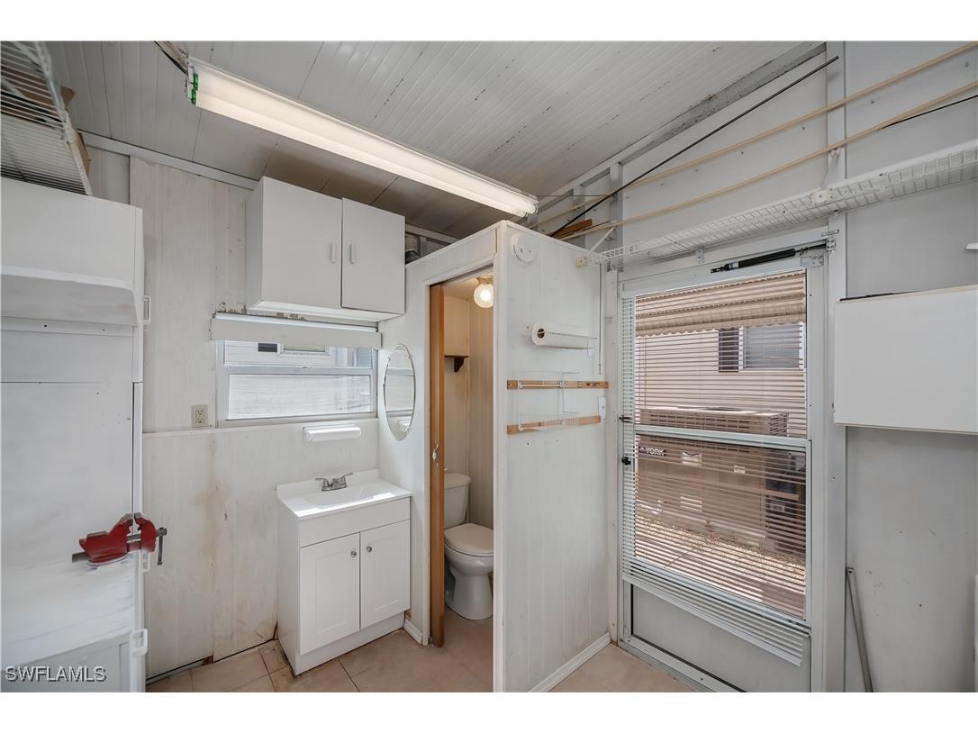 90 Lofty Lane North Fort Myers FL 33903 225043638 image18