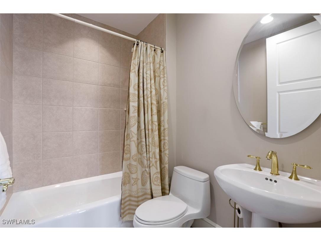 900 5th Avenue S #301 Naples FL 34102 225045338 image14