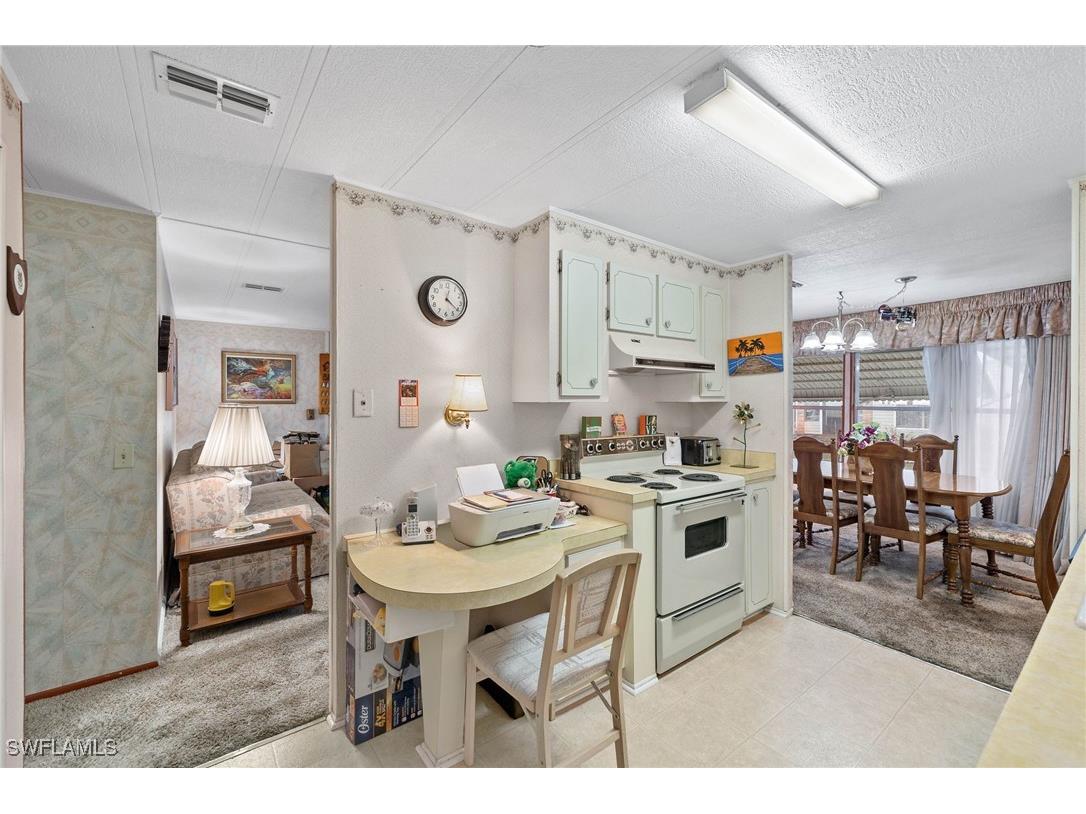 9004 Arbor Drive North Fort Myers FL 33903 225004998 image7