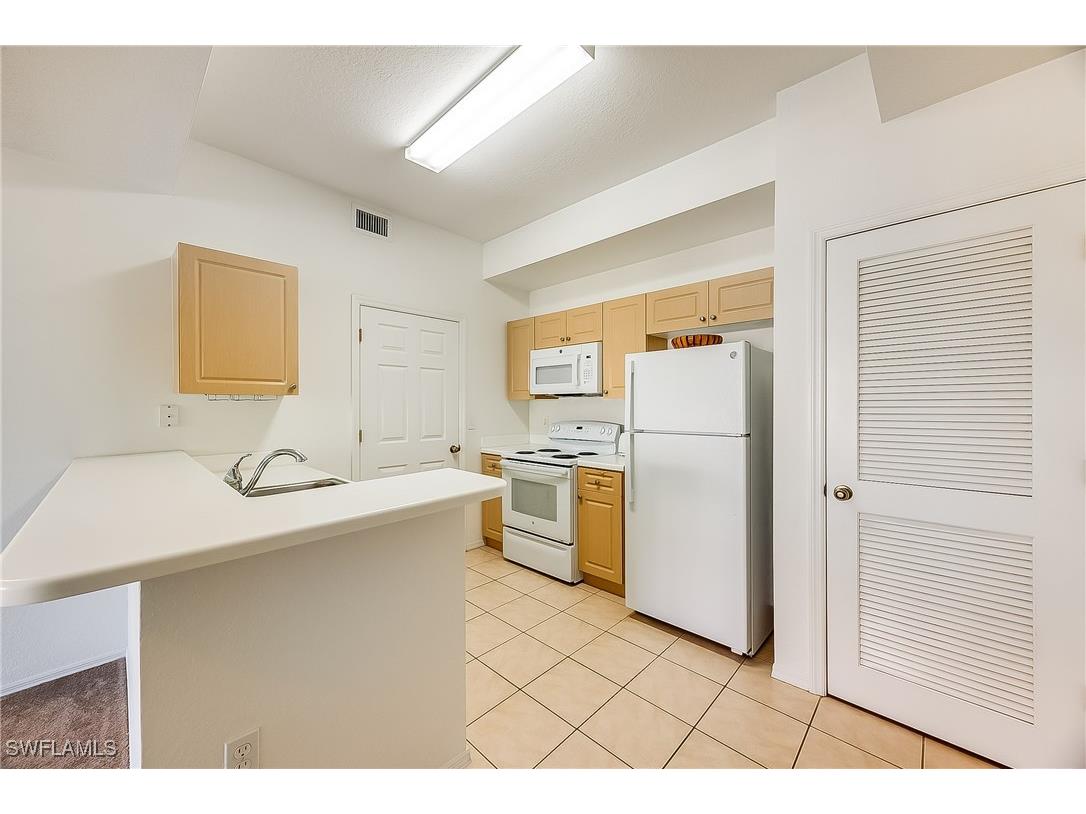9025 Colby Drive #2110 Fort Myers FL 33919 225018477 image15