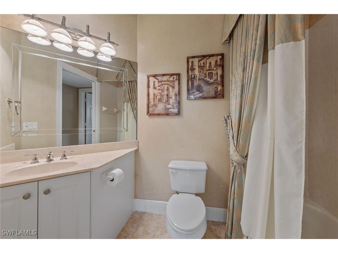 9030 Cascada Way #102 Naples FL 34114 225042932 image16