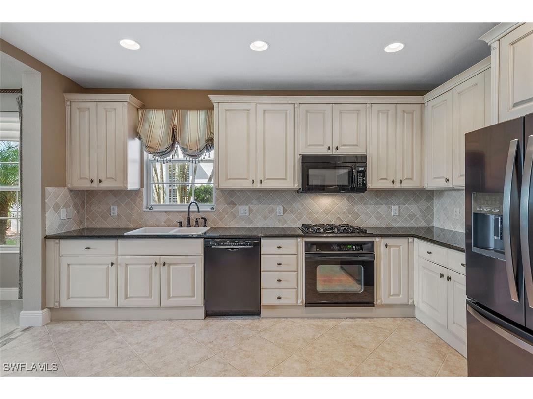 9030 Cascada Way #102 Naples FL 34114 225042932 image8