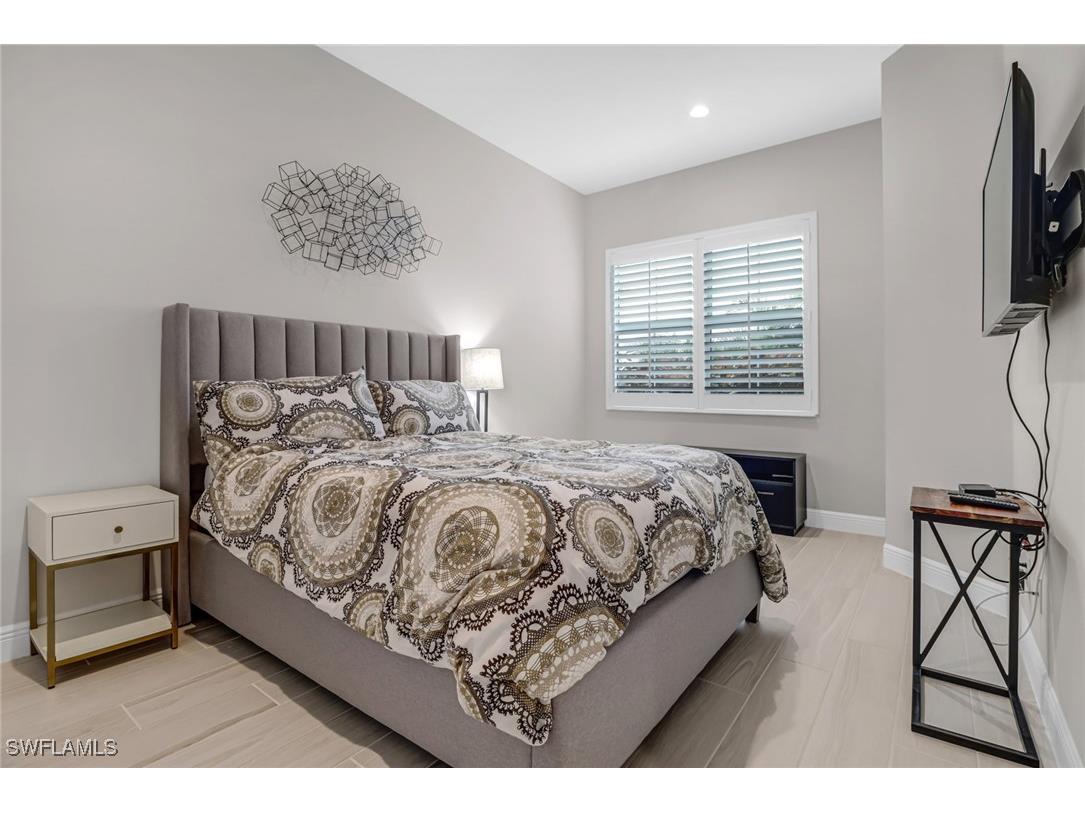 9032 Saint Lucia Drive Naples FL 34114 225025993 image12