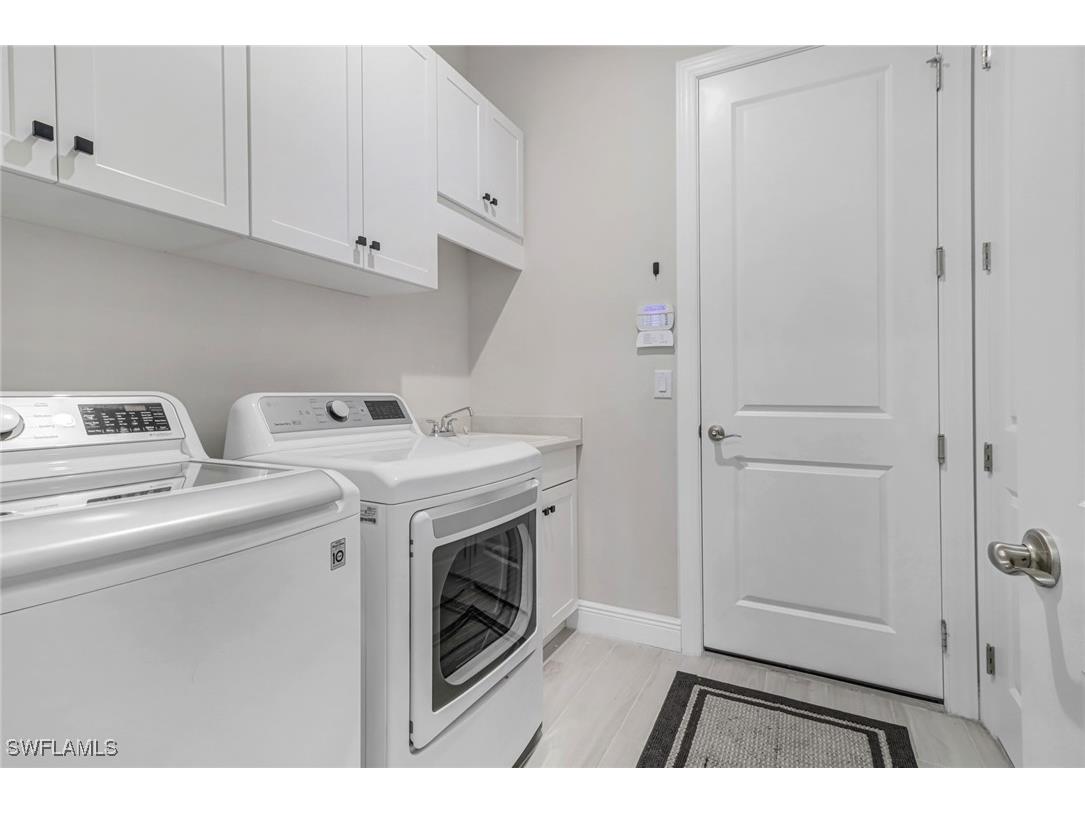 9032 Saint Lucia Drive Naples FL 34114 225025993 image16