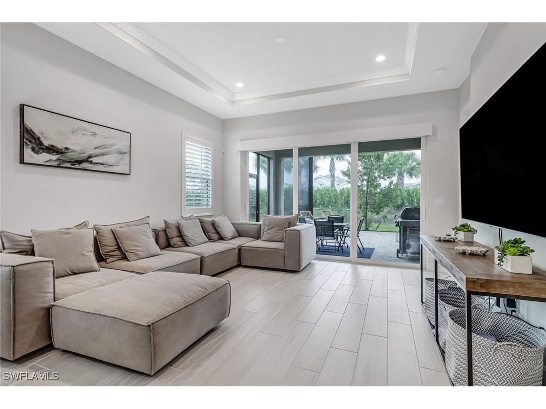 9032 Saint Lucia Drive Naples FL 34114 225025993 image6