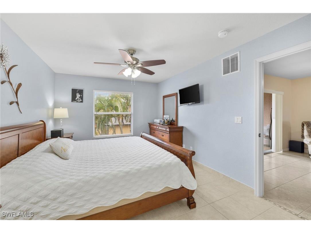 904 SE 13th Street #201 Cape Coral FL 33990 225039147 image26