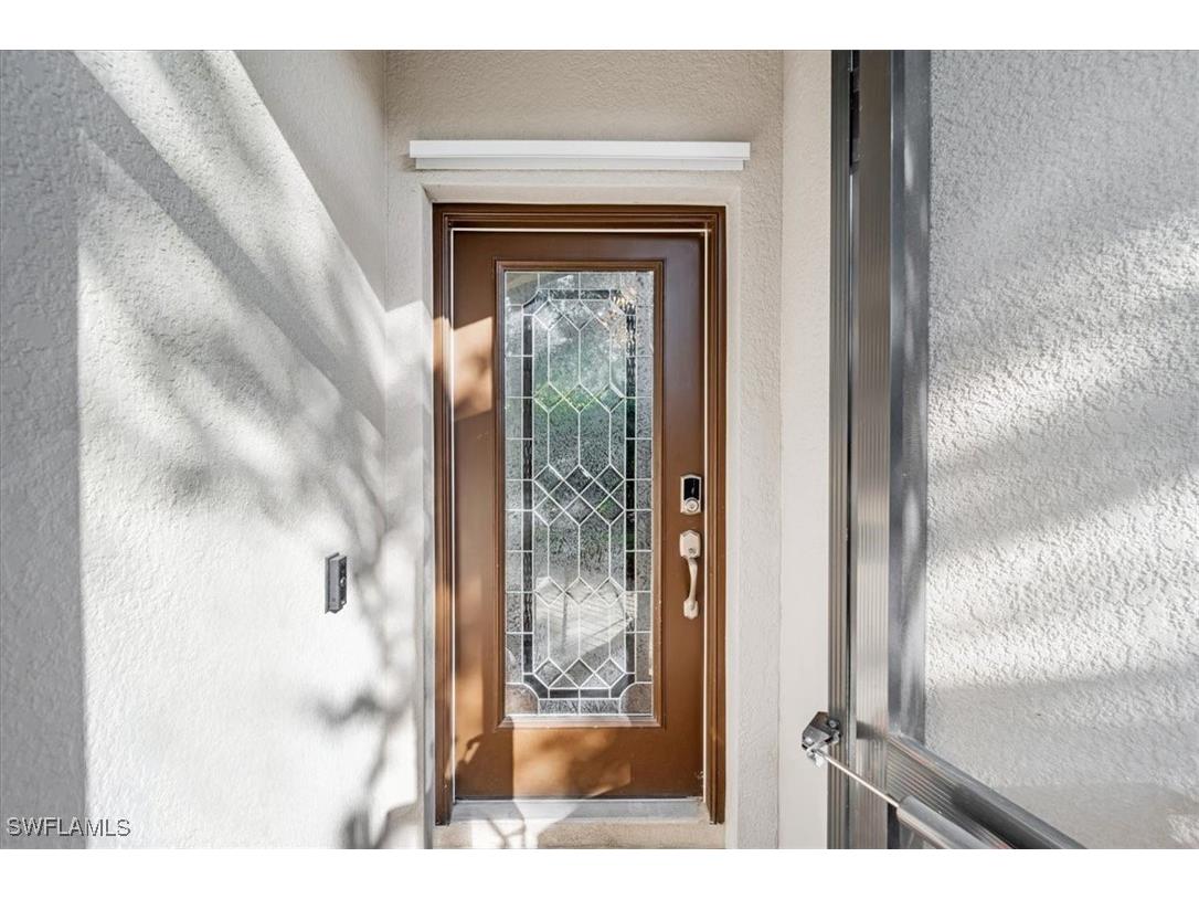 9052 Glenforest Drive Naples FL 34120 225050832 image2