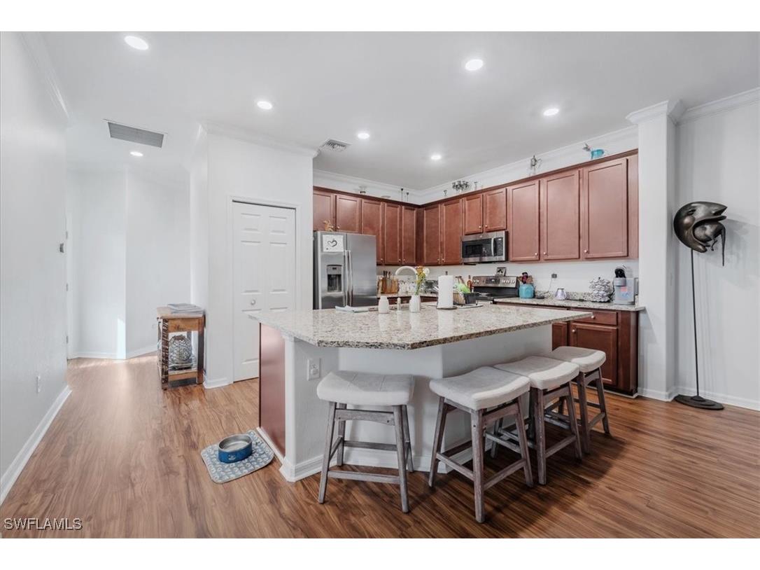 9052 Glenforest Drive Naples FL 34120 225050832 image5