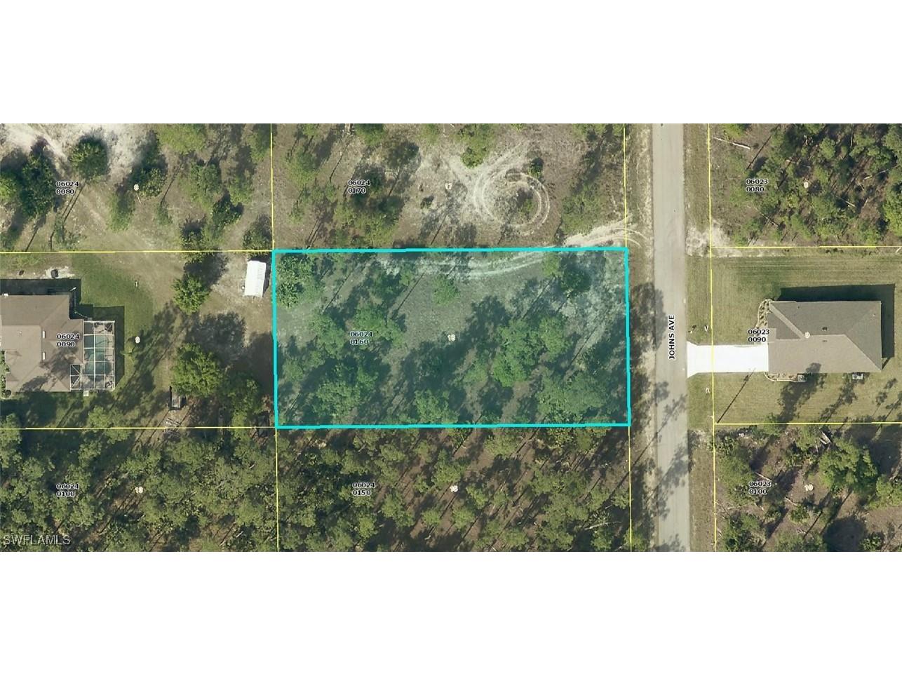 907 Johns Avenue Lehigh Acres FL 33972 225024946 image1