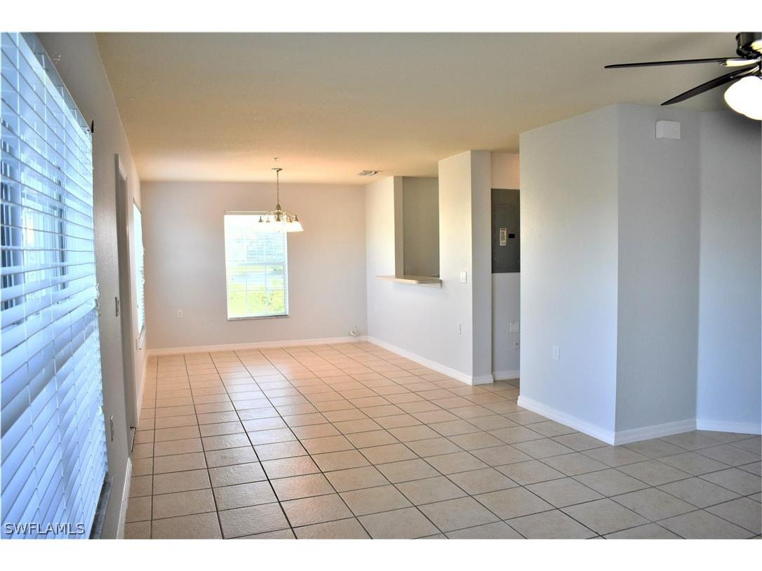 9085 Gervais Circle 701, Naples, FL, 34120 MLS 224052690 Edina Realty