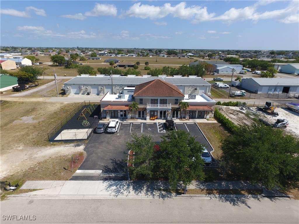 909 - 917 NE 7th Street Cape Coral FL 33909 225038124 image4