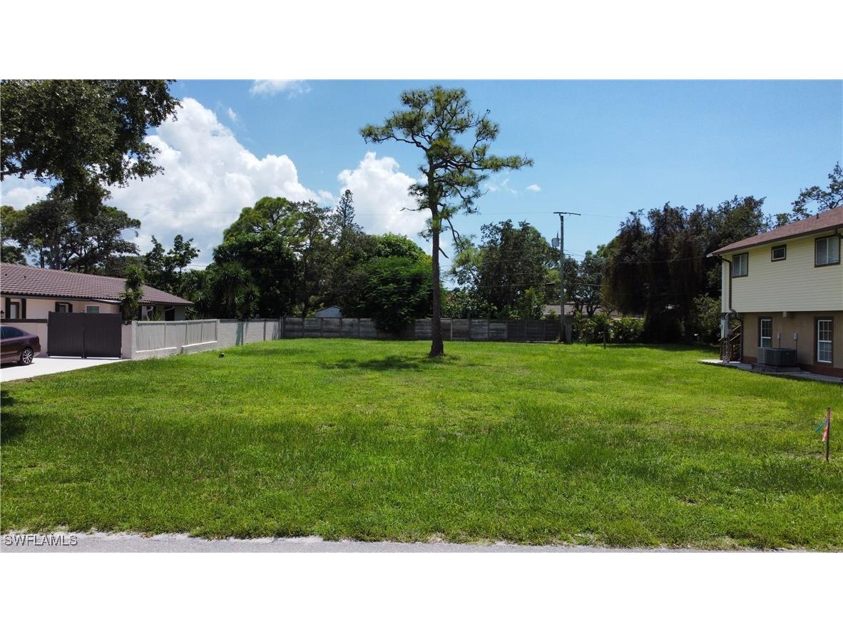 9090 Carolina Street Bonita Springs FL 34135 224073986 image1