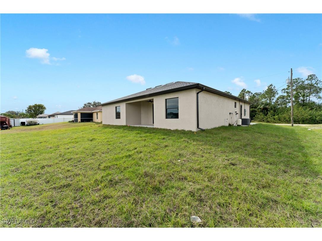 910 Atherton Avenue Lehigh Acres FL 33971 224099165 image31