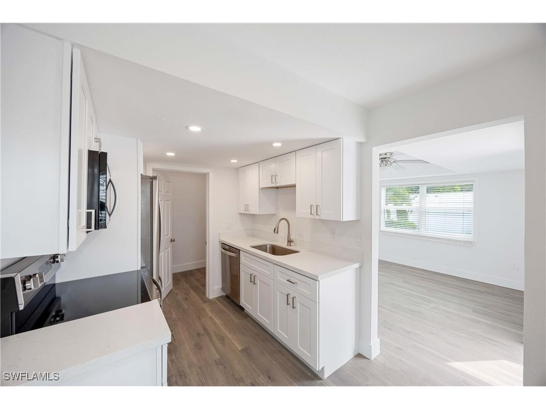 910 Fitzhugh Street Sanibel FL 33957 225031109 image18