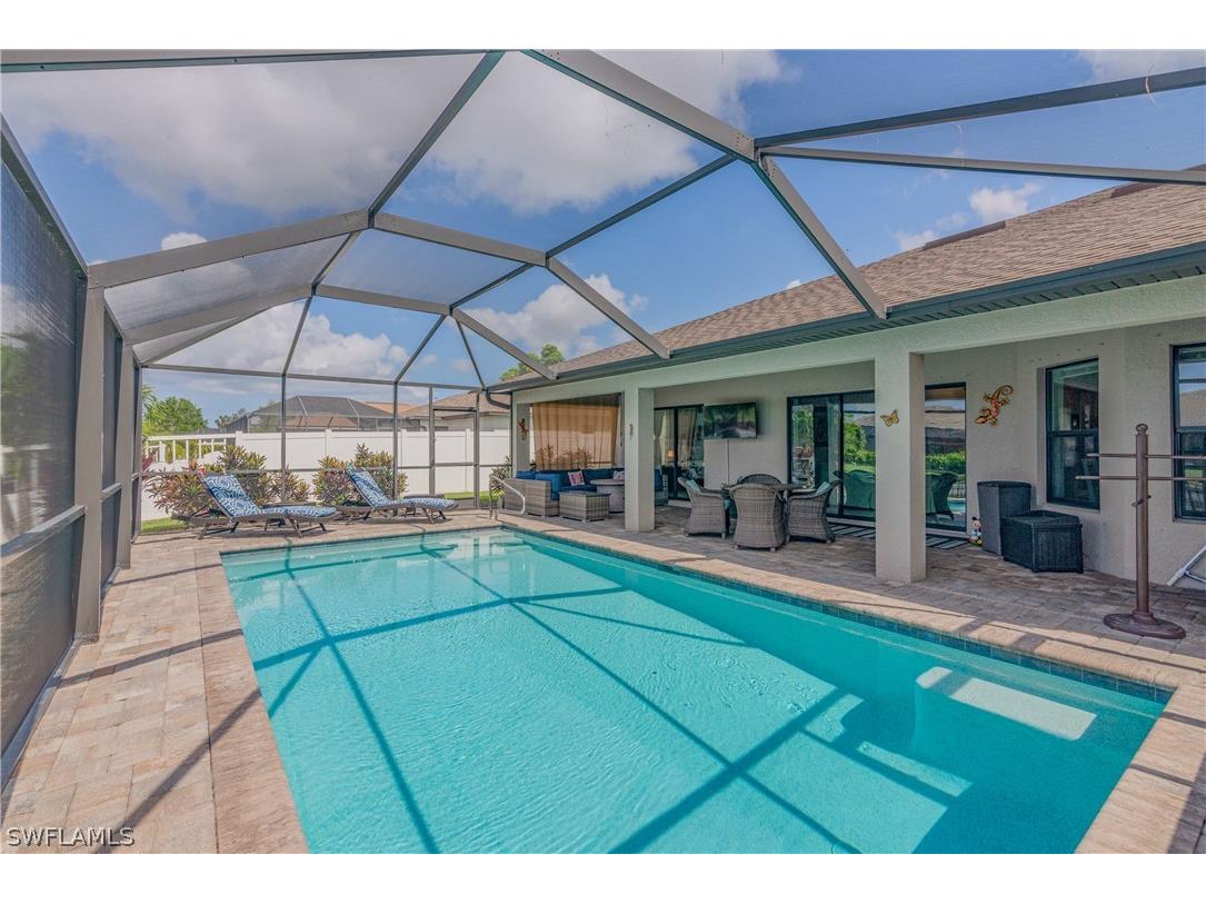 910 SW 12th Terrace Cape Coral FL 33991 224054158 image4