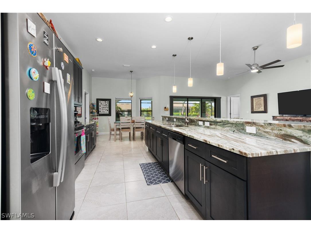 910 SW 12th Terrace Cape Coral FL 33991 224054158 image7