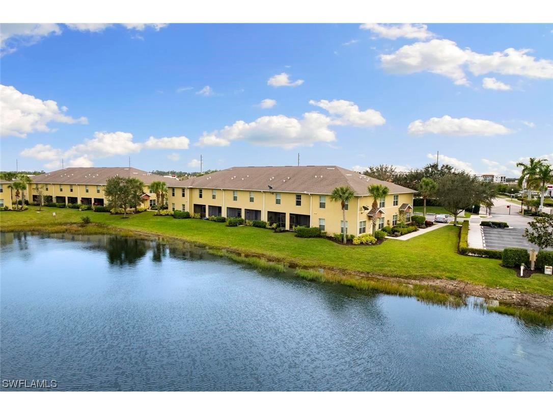 9101 Gervais Circle #1705 Naples FL 34120 223091926 image1