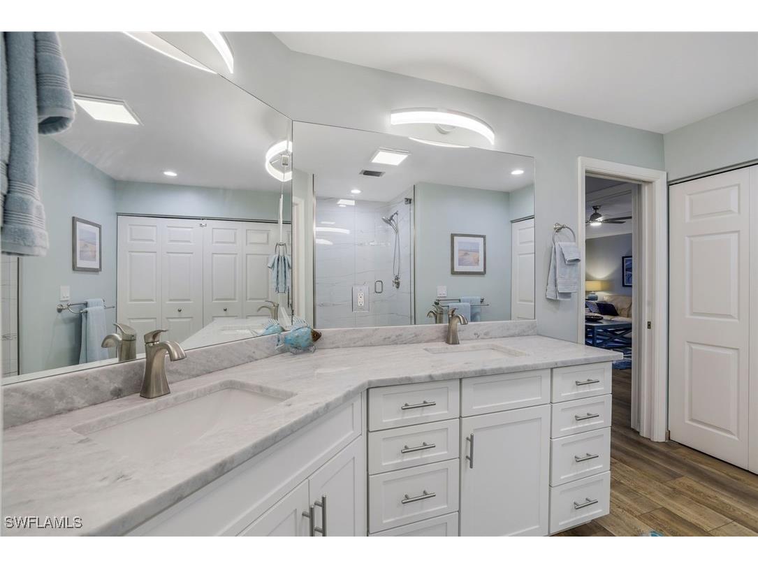 9101 Vanderbilt Drive #1-302 Naples FL 34108 225046945 image14