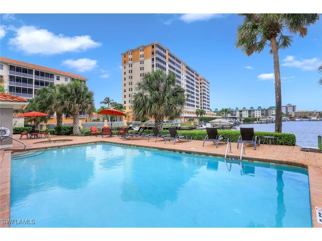 9101 Vanderbilt Drive #1-302 Naples FL 34108 225046945 image19