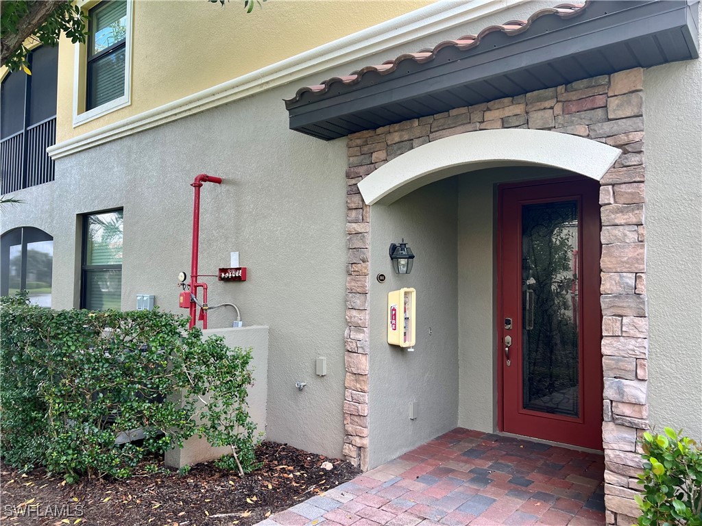 9118 Prima Way #101 Naples FL 34113 225033885 image4
