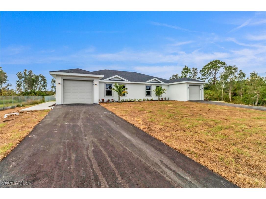 912-914 Ainsworth Street W Lehigh Acres FL 33974 225040210 image1