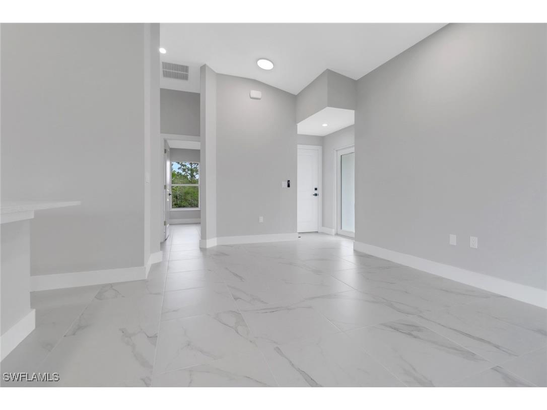 912-914 Ainsworth Street W Lehigh Acres FL 33974 225040210 image5