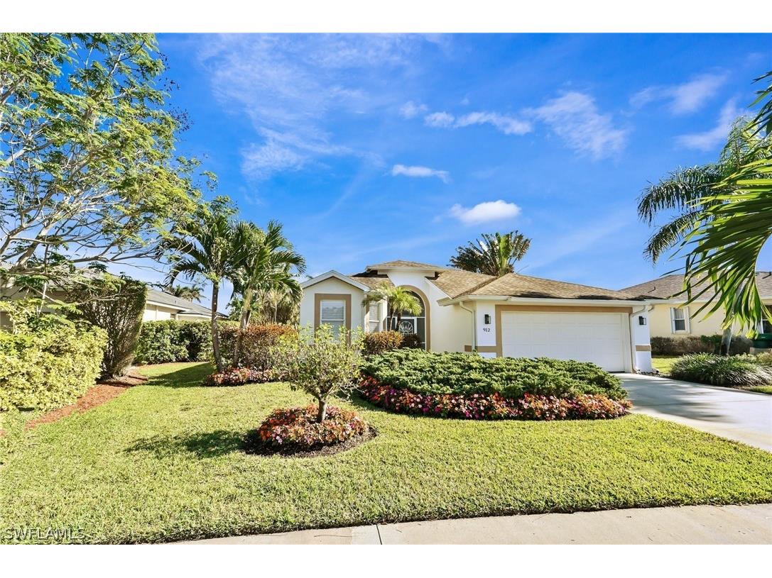 912 Briarwood Boulevard Naples FL 34104 223001604 image1