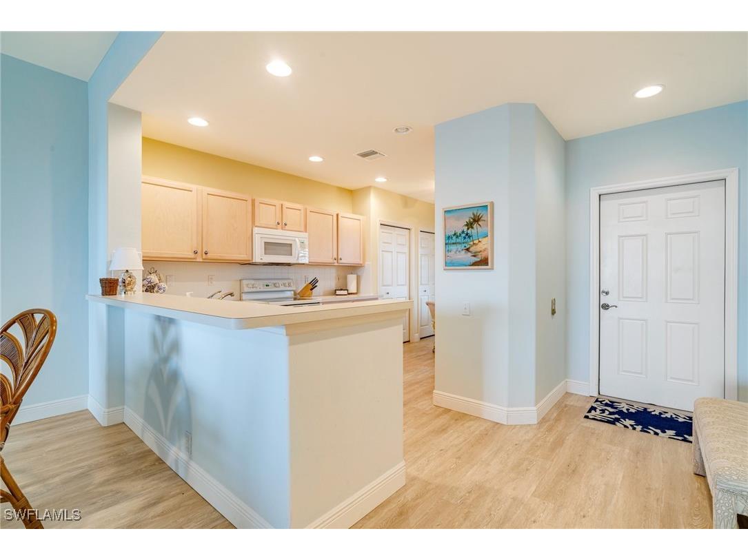 9190 Southmont Cove #306 Fort Myers FL 33908 225007680 image2