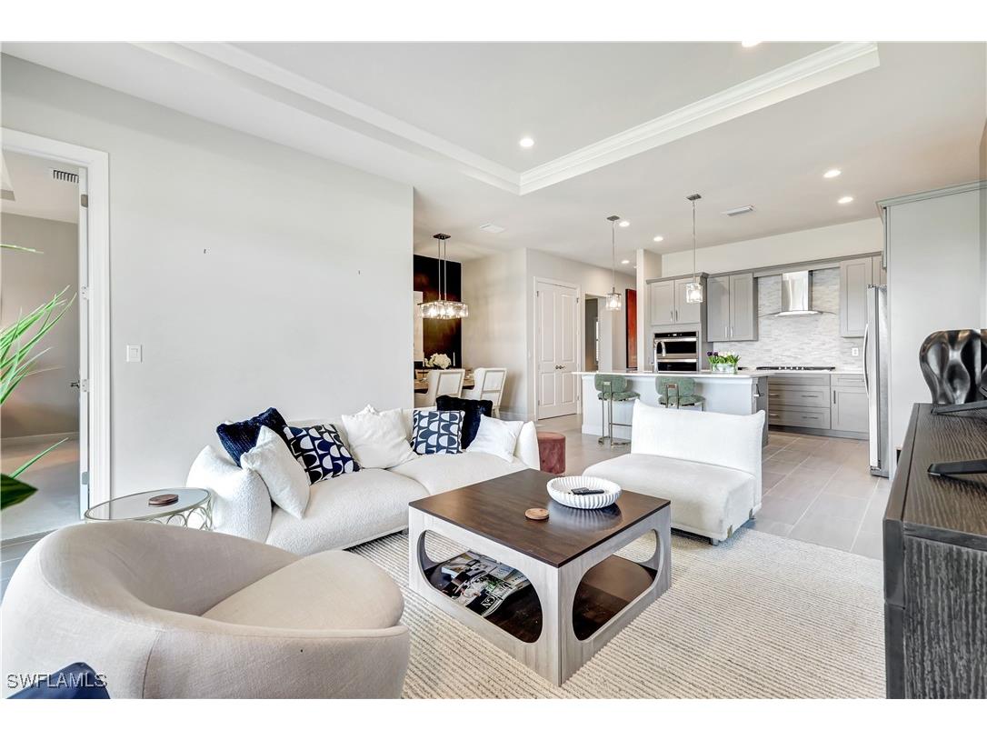 9209 Cayman Drive N Naples FL 34114 224085945 image16