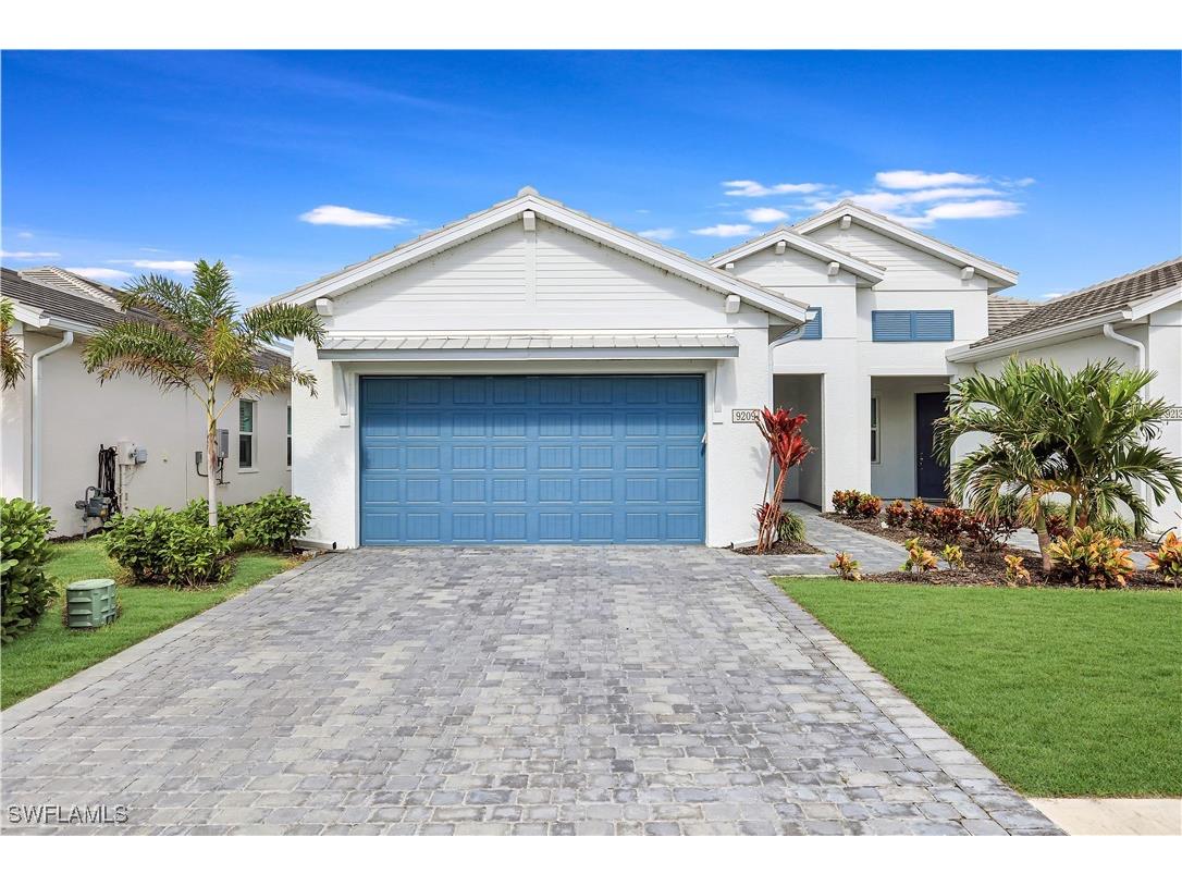 9209 Cayman Drive N Naples FL 34114 224085945 image2