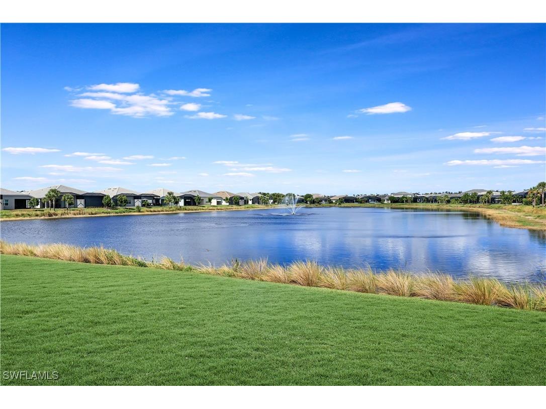 9209 Cayman Drive N Naples FL 34114 224085945 image24