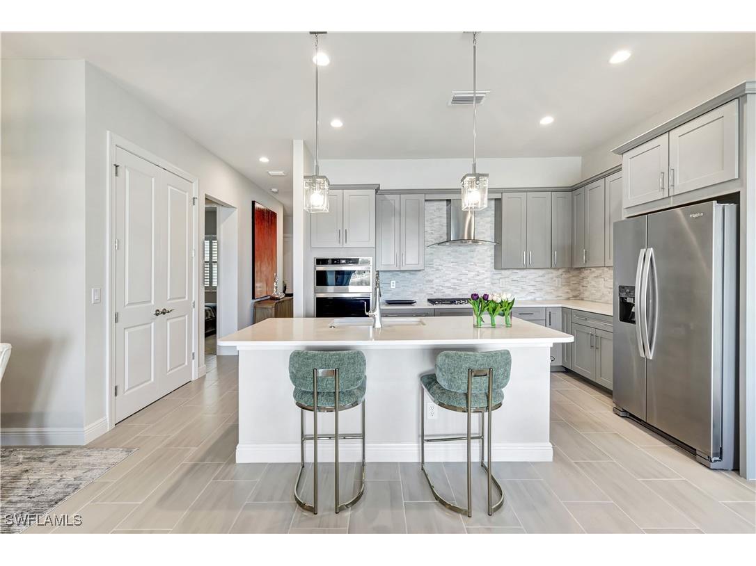 9209 Cayman Drive N Naples FL 34114 224085945 image7