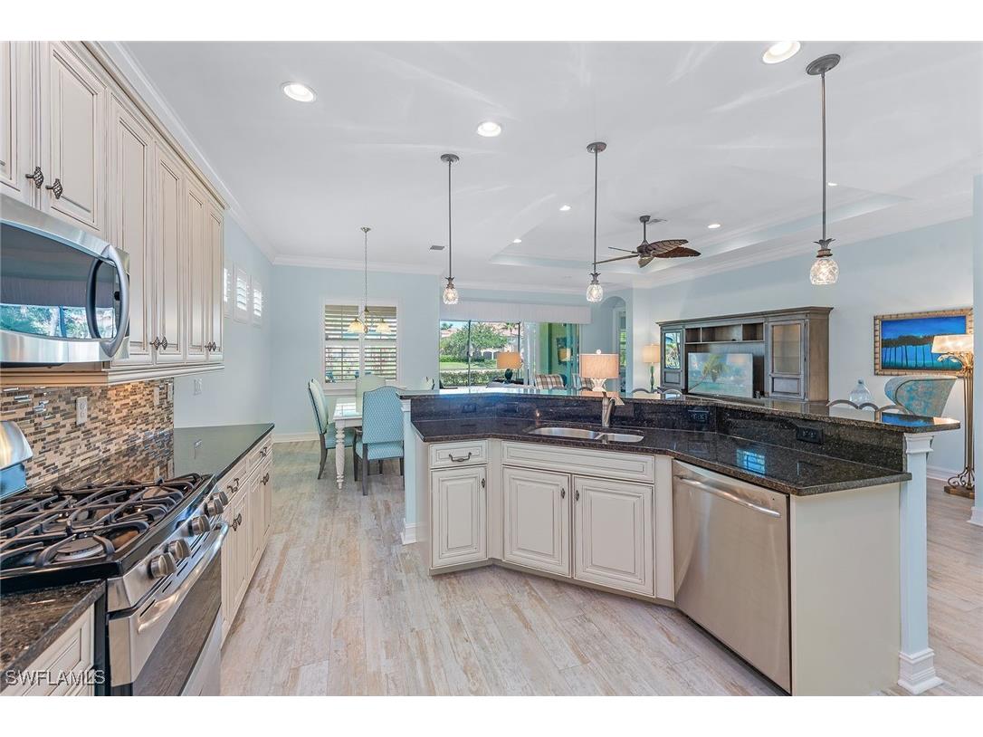 9217 Campanile Circle Naples FL 34114 225043052 image11