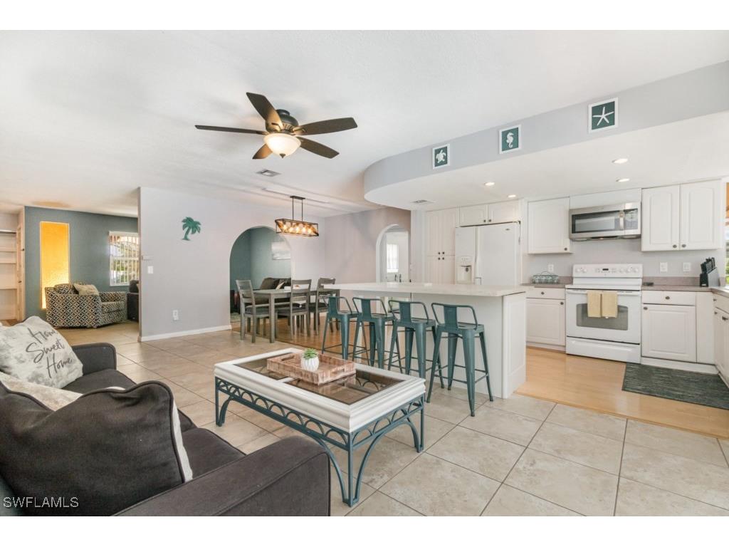 922 SE 25th Lane Cape Coral FL 33904 225047995 image5