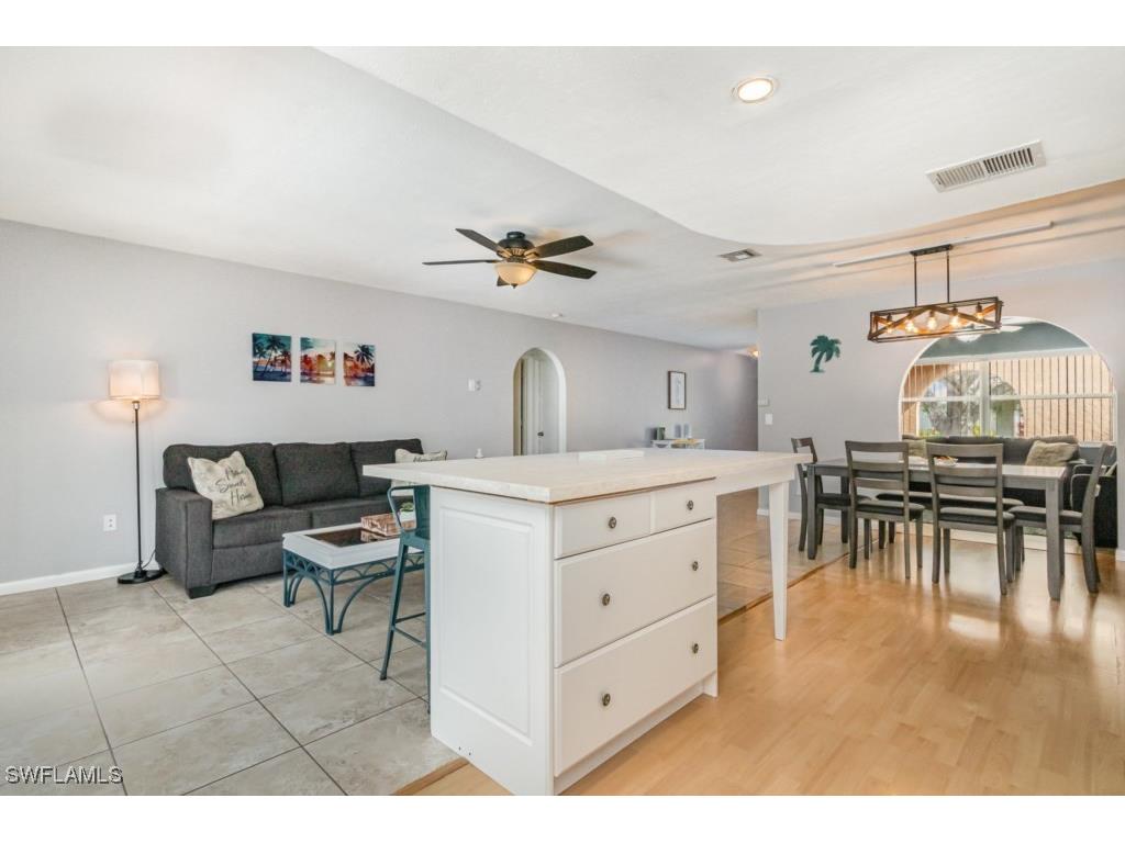 922 SE 25th Lane Cape Coral FL 33904 225047995 image9