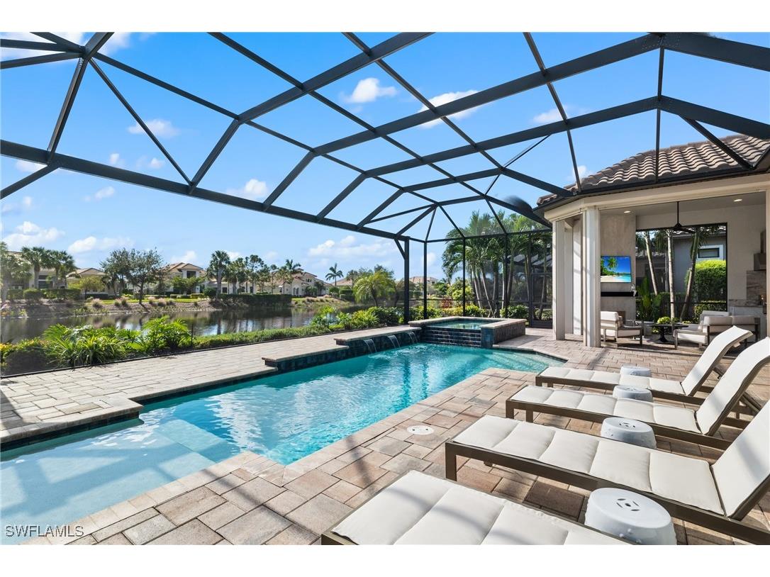 9247 Rialto Lane Naples FL 34119 224093330 image1